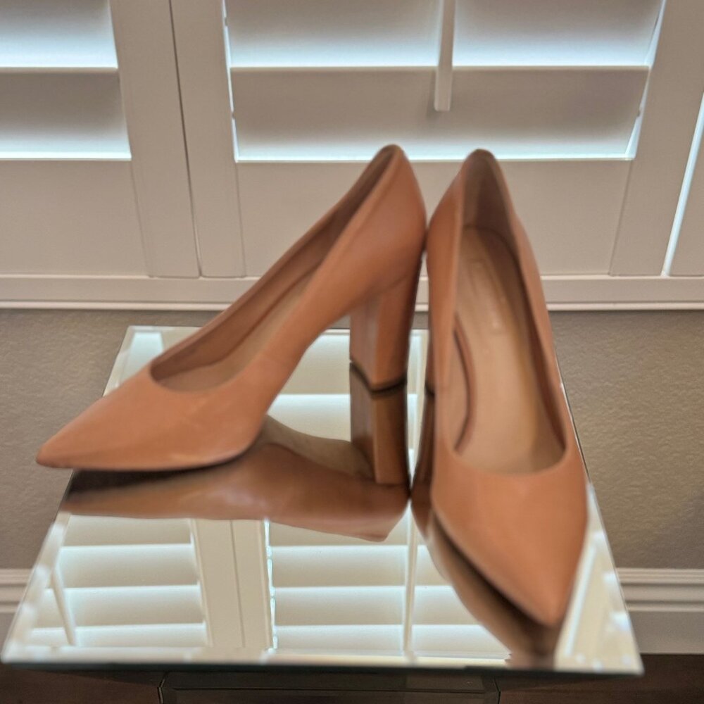 ANTONIO MELANI  Pointed Toe Pumps Camel Leather 3"H x 1.5" Block Heel US Size 8